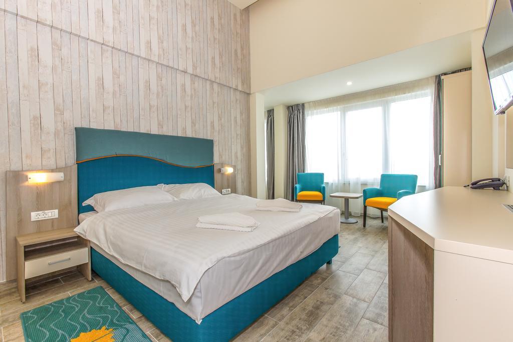 Hotel Riviera Mamaia Oda fotoğraf