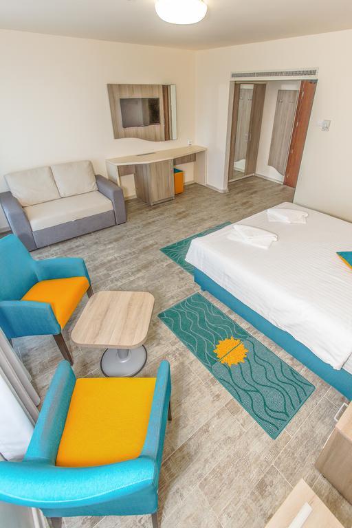 Hotel Riviera Mamaia Oda fotoğraf