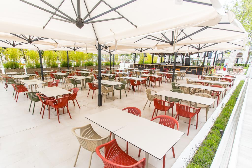 Hotel Riviera Mamaia Dış mekan fotoğraf
